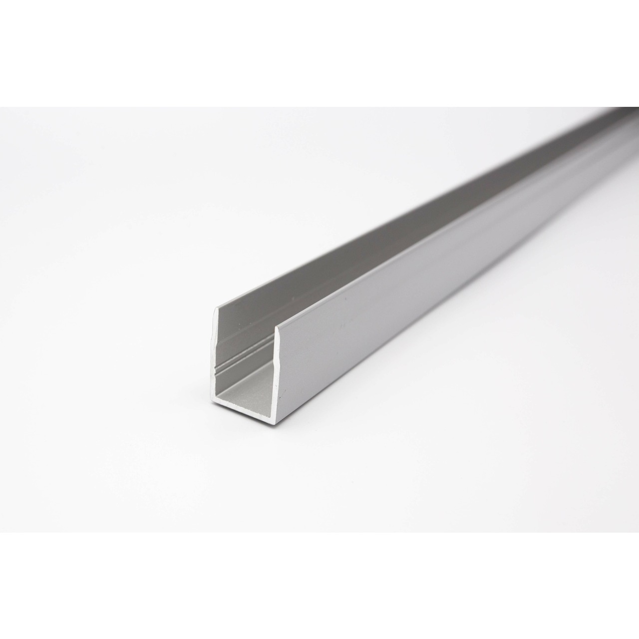 Distanzprofil System PURA